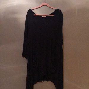 Navy blue 2 pocket tunic